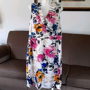 Suite 7 sleeveless Floral Dress